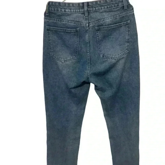 Pretty Little Thing Jeans - Picture 6 of 8